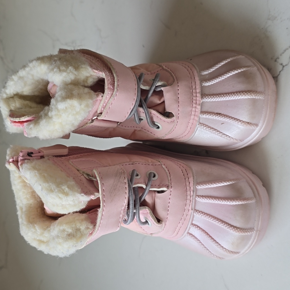 2 For $15 Cat & Jack Snow Boots